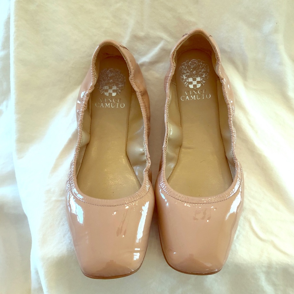 Vince Camuto flats